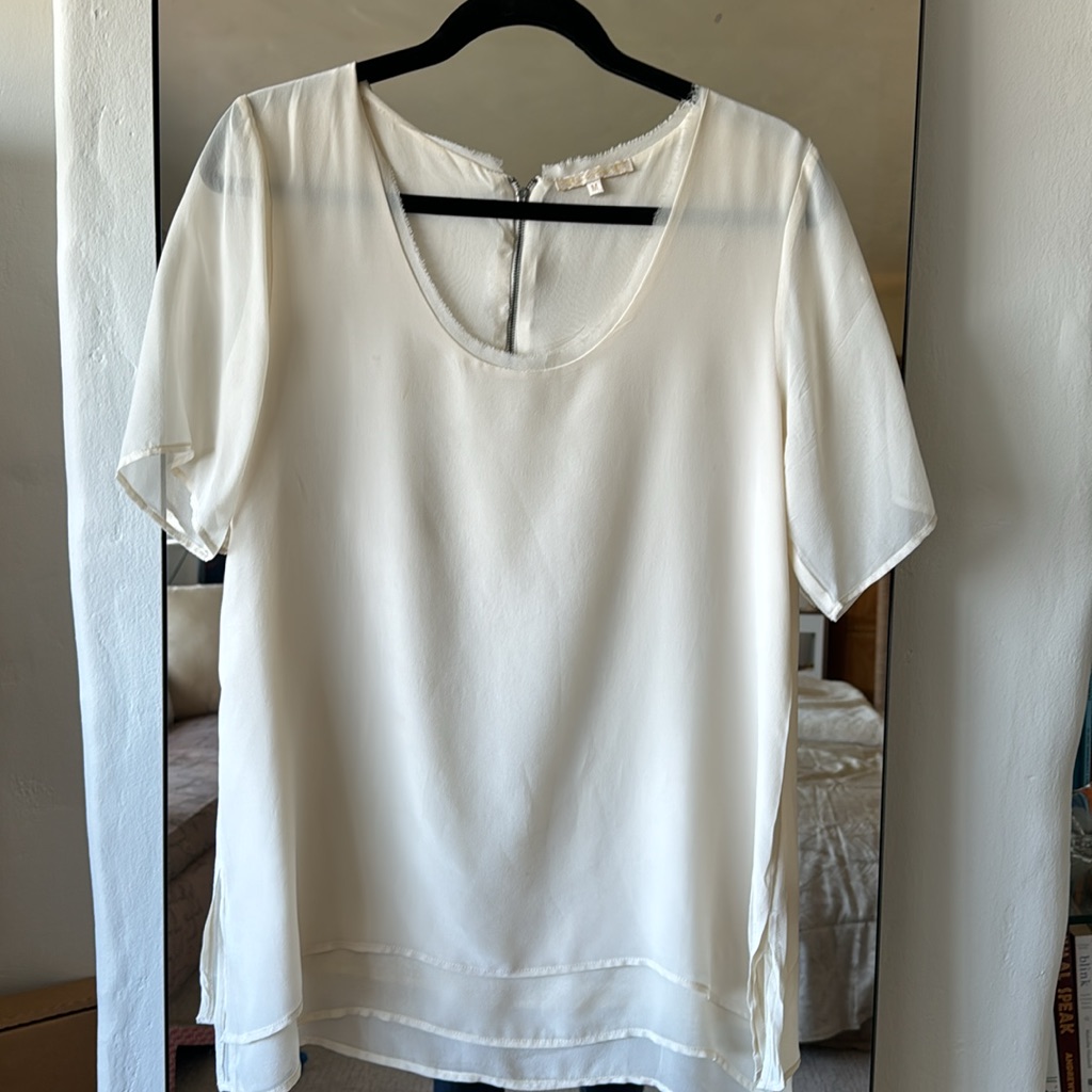 Gold Hawk Silk Top Size Medium